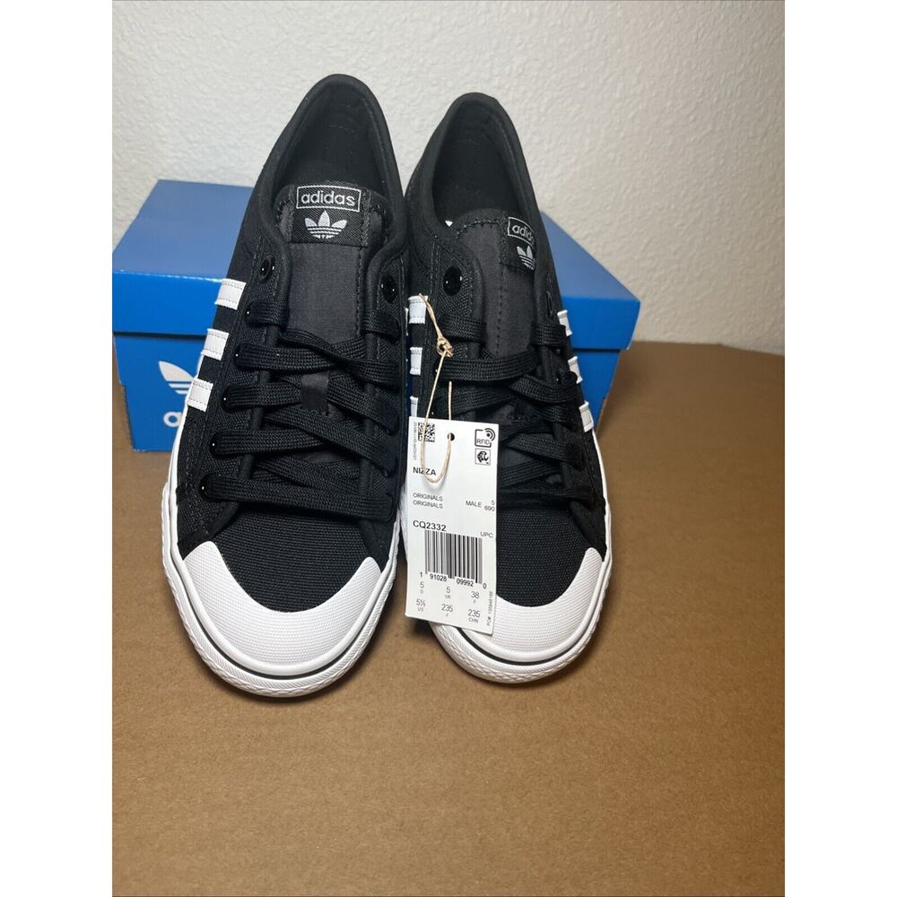 adidas Originals Men's Nizza Sneakers